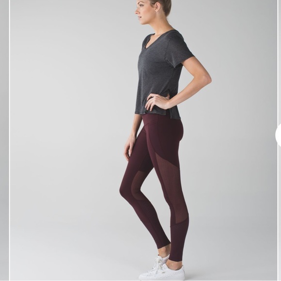 Lululemon Barre Star Pant *Full-On Luon
Bordeaux Drama - Picture 5 of 8